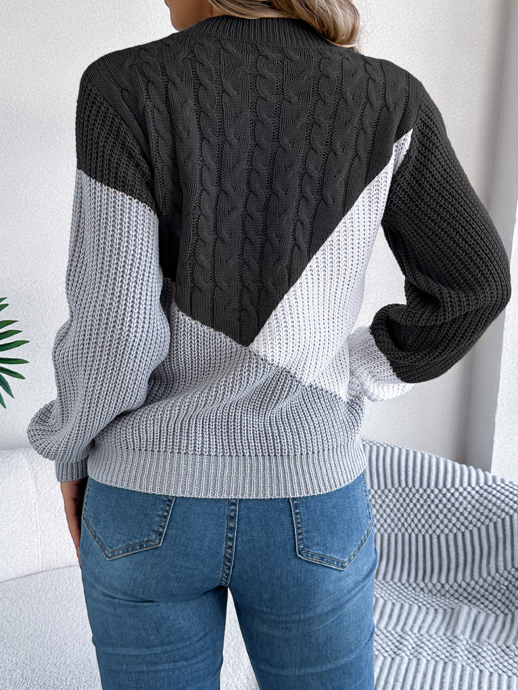 Diagonal Colorblock Cable Knit Sweater - Black - 1