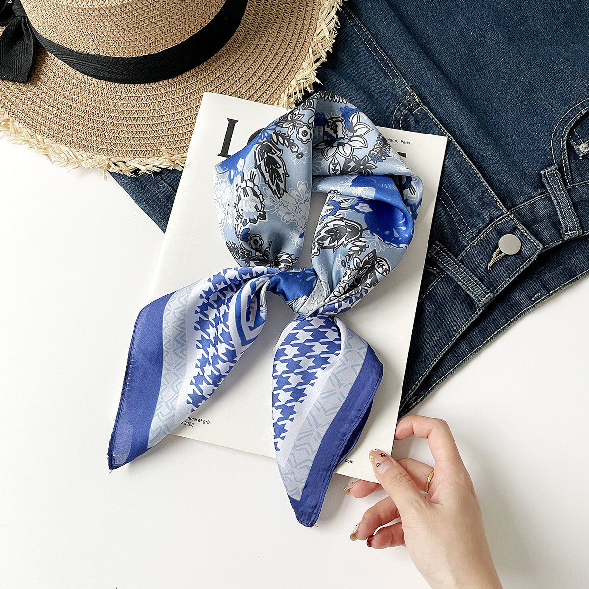 Retro Paisley Print Bandana With Houndstooth Trim - Blue