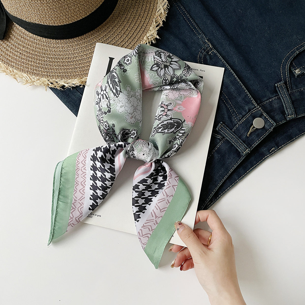 Retro Paisley Print Bandana With Houndstooth Trim - Green