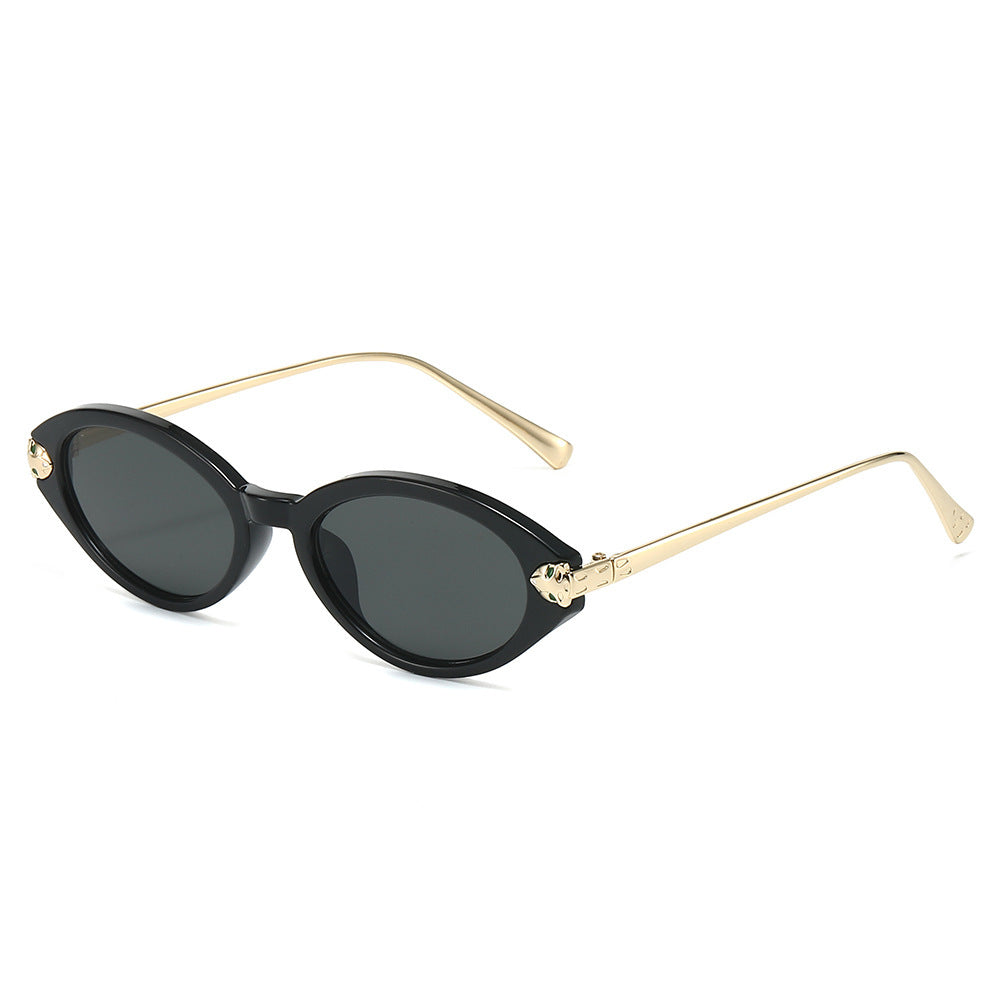 Vintage Oval Sunglasses With Slim Temple Arms - Black