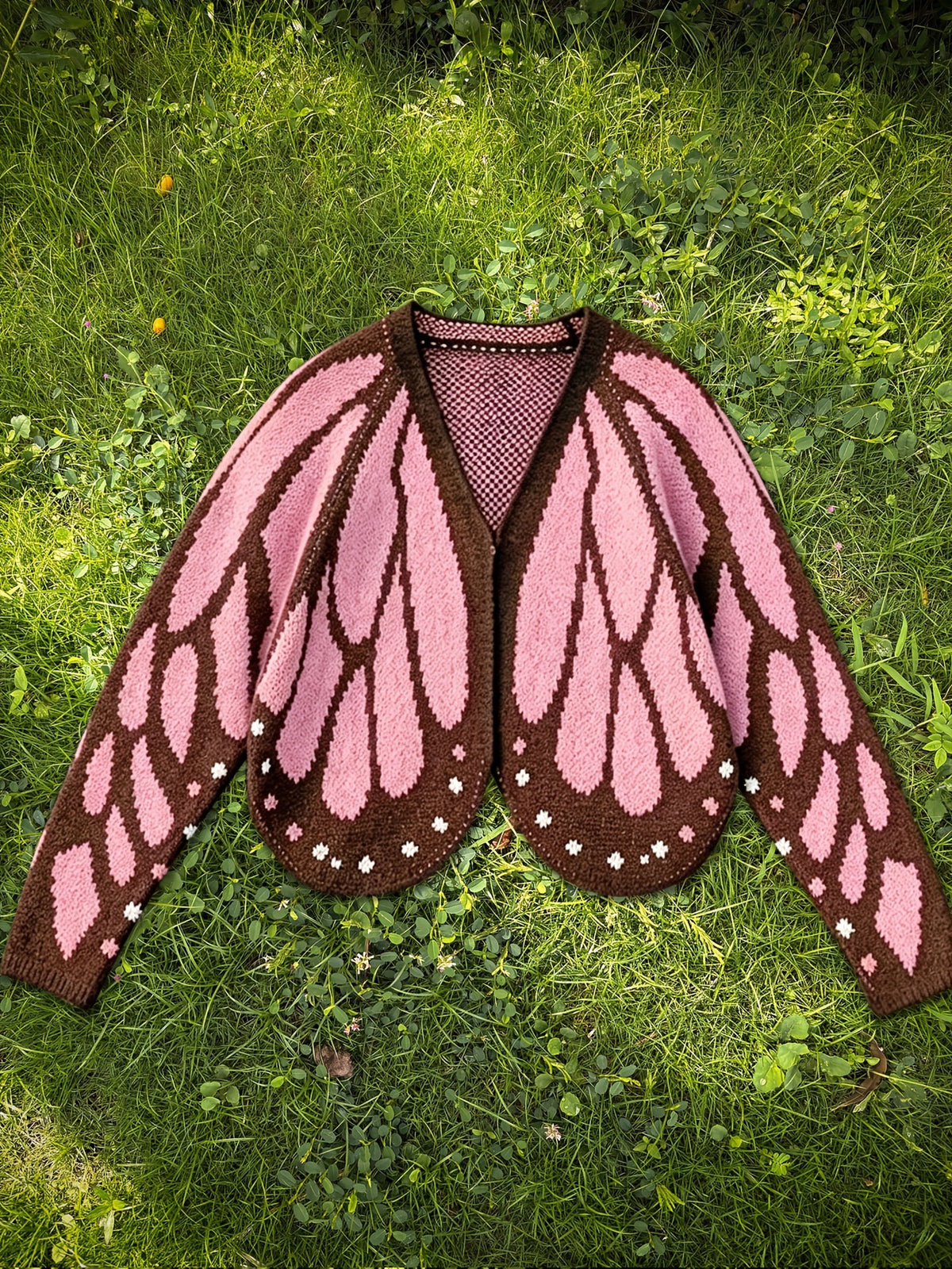 Butterfly Wing Knit Cardigan With Scalloped Hem - Pink