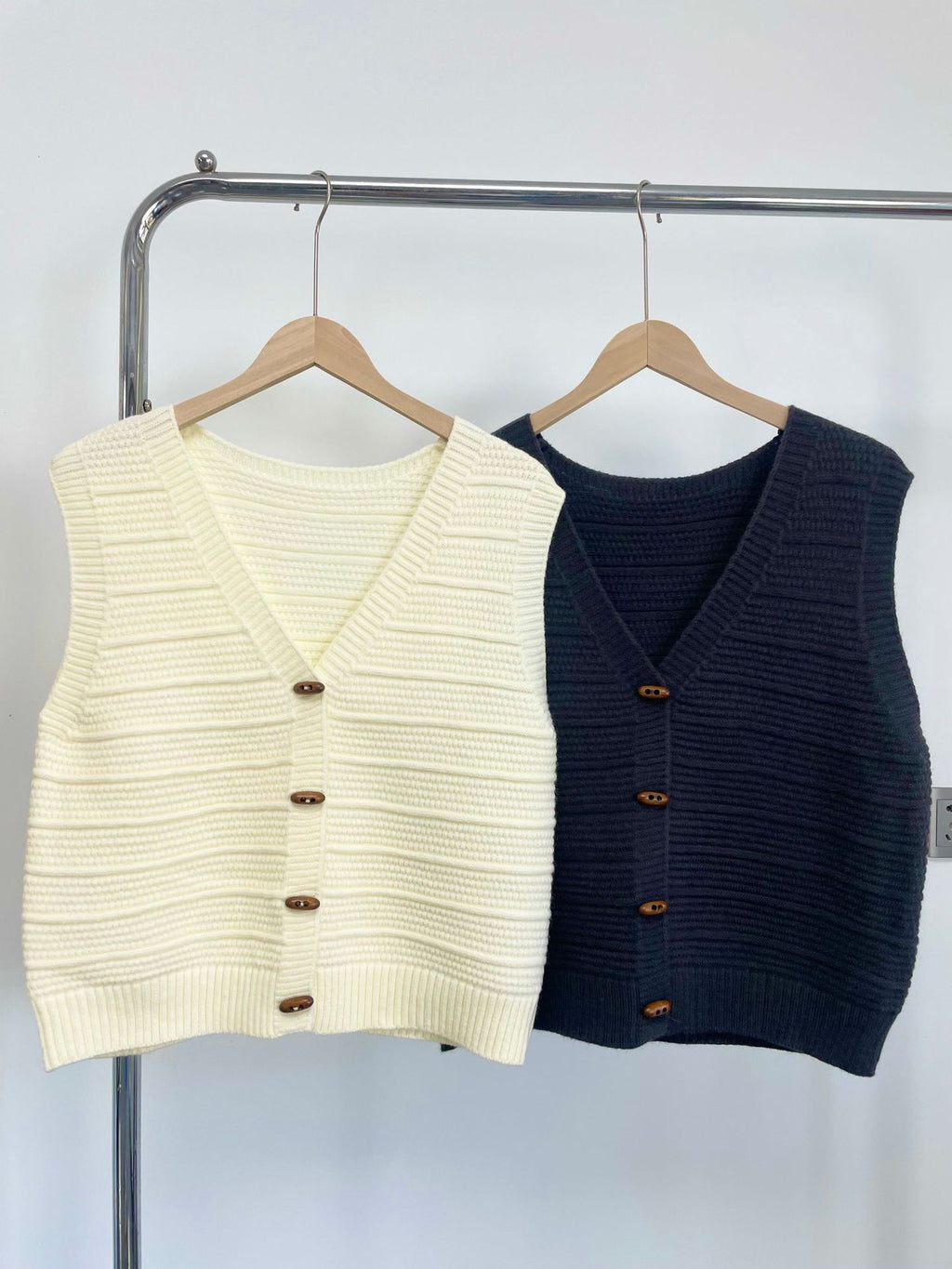 Chunky Ribbed V Neck Knit Vest - view 1