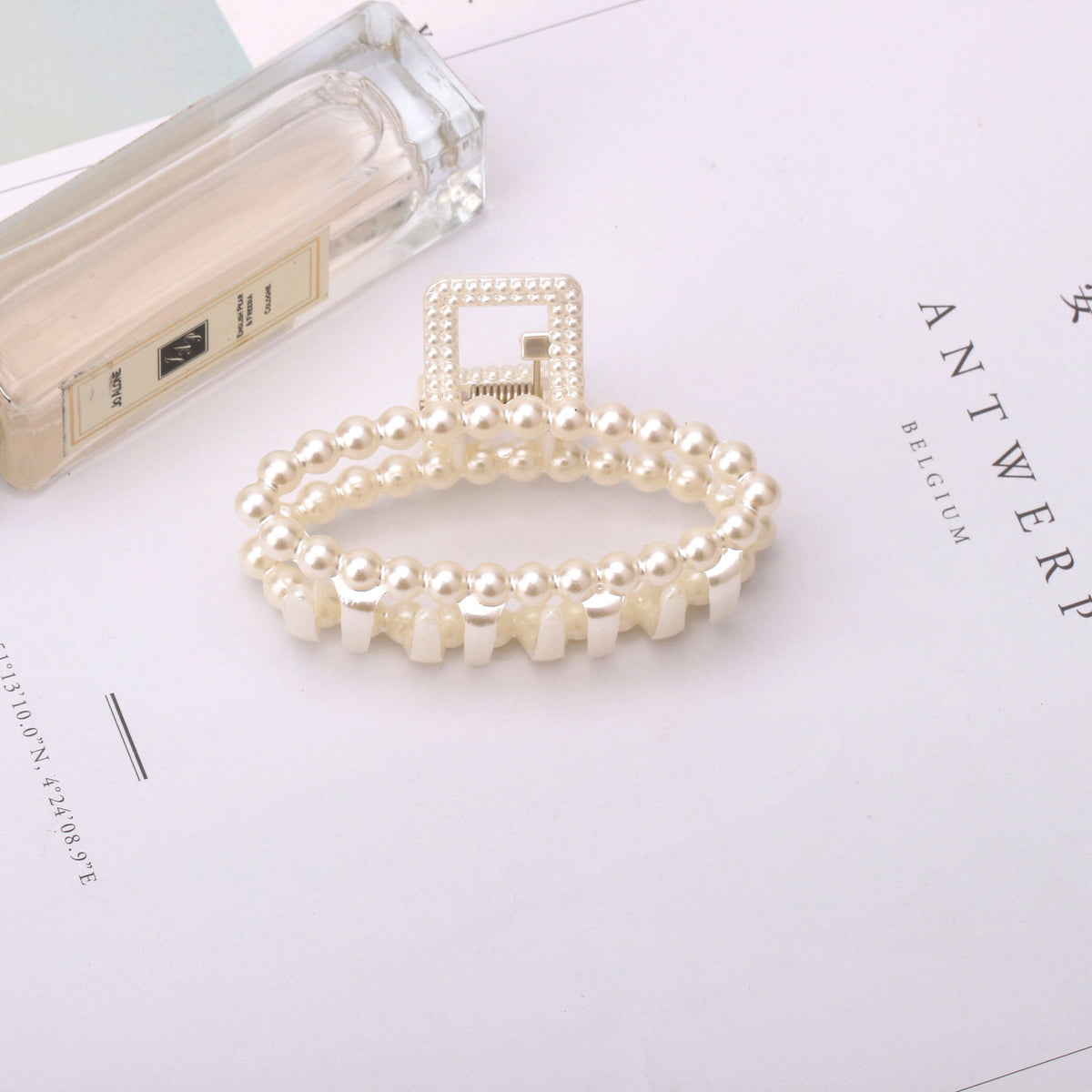 Pearl Beaded Mini Hair Claw Clip - NO03