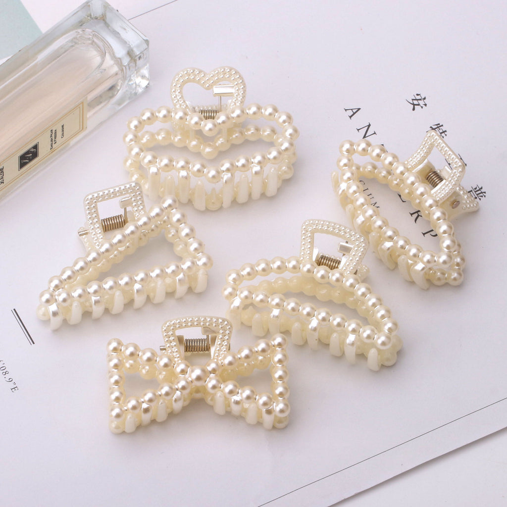 Pearl Beaded Mini Hair Claw Clip