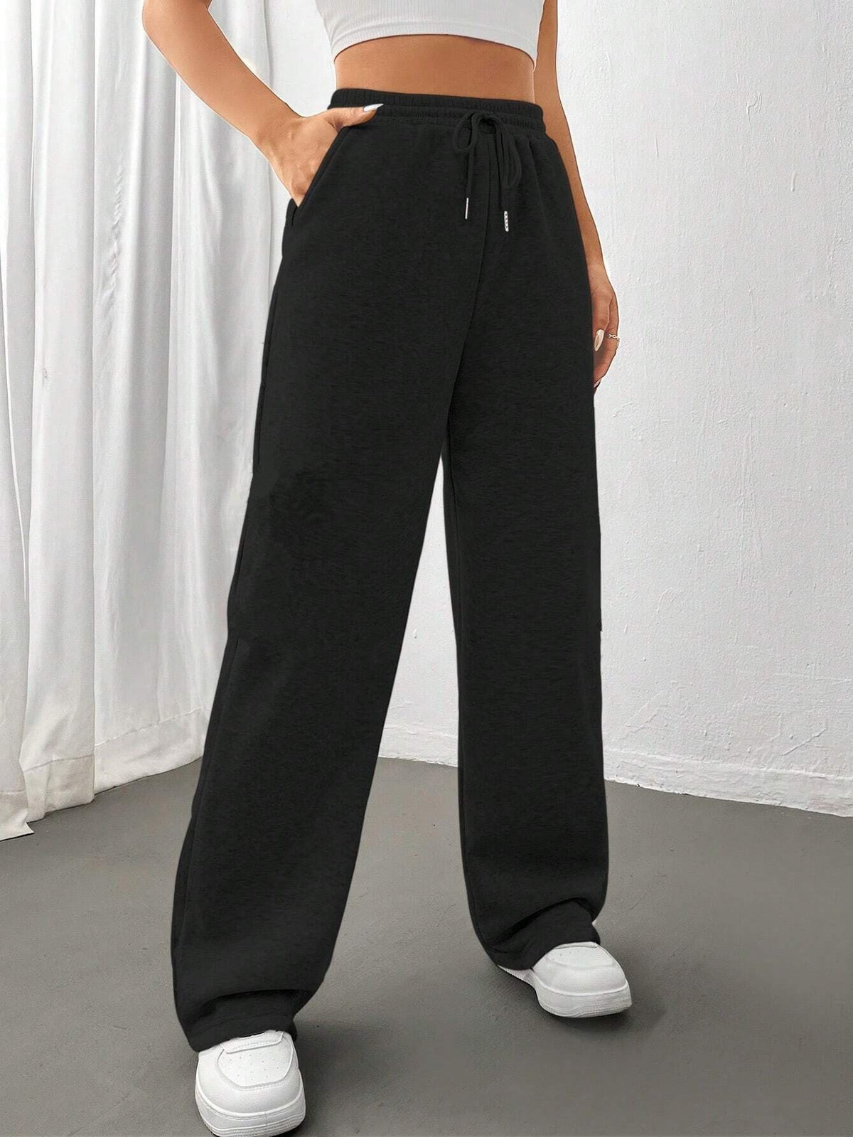 Thick Knit High Waist Straight Leg Sweatpants - Black
