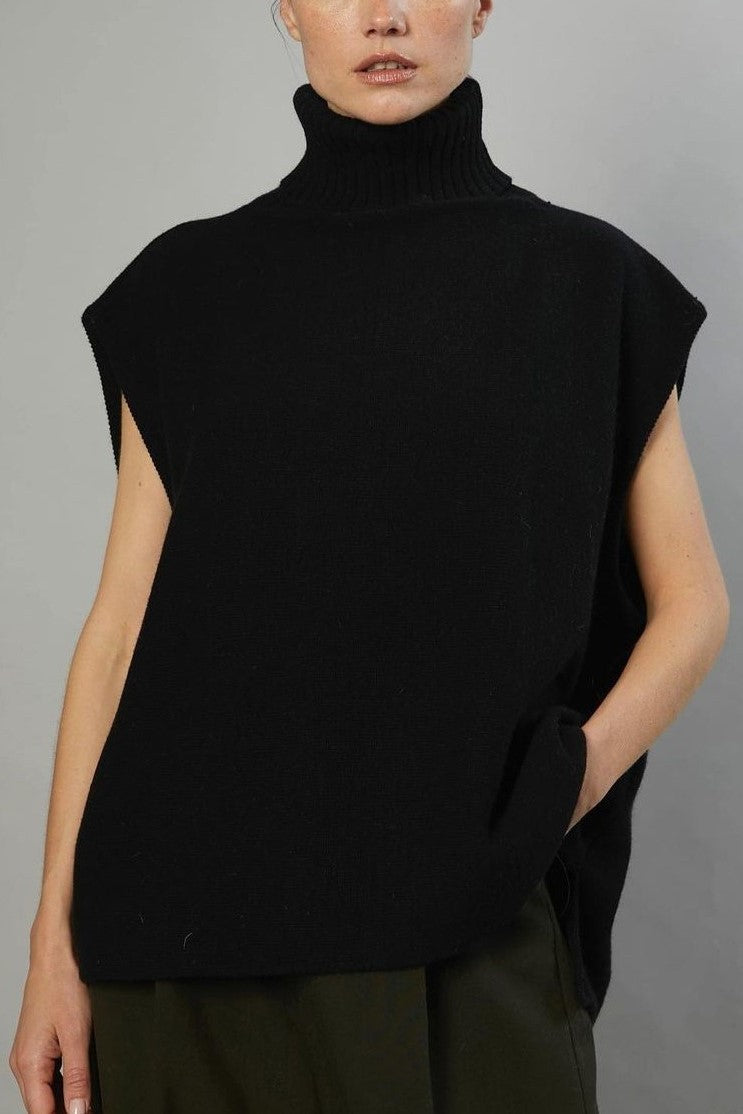 Slouchy Turtleneck Sleeveless Knit Sweater - black