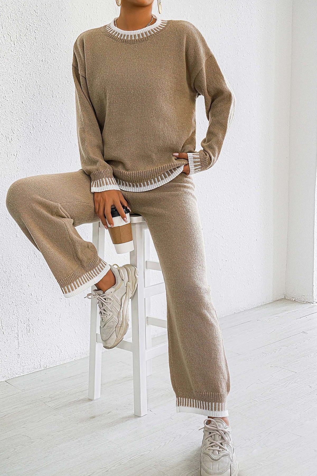 Contrast Trim Knit Top and Pants Set - Khaki - 1