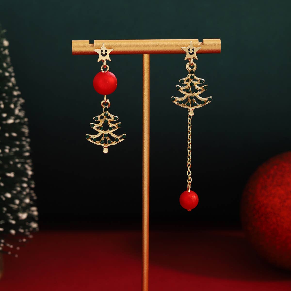 Mismatched Evergreen Chain Drop Earrings