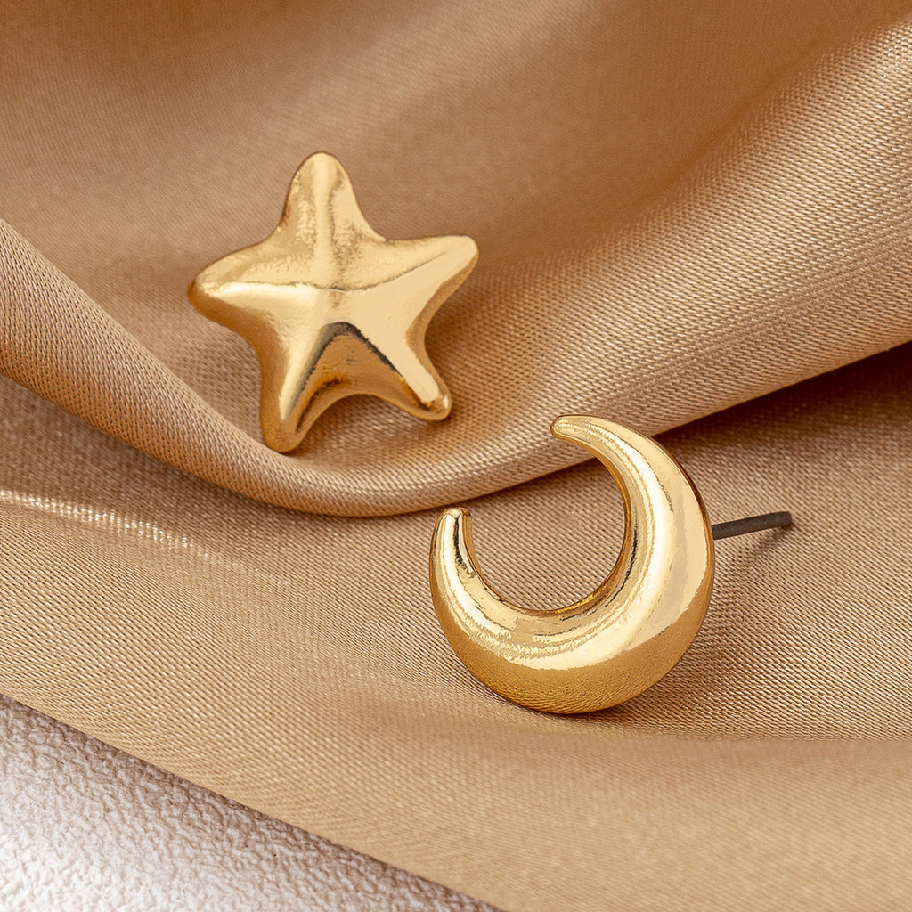 Mismatched Star And Moon Stud Earrings - view 1