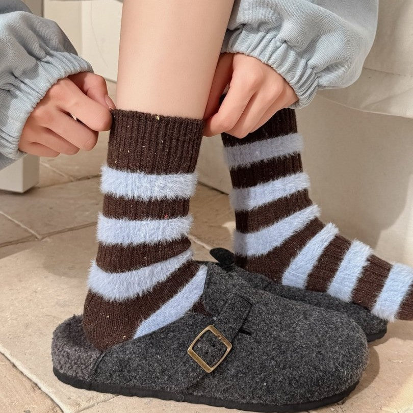 Contrast Stripe Fuzzy Wool Blend Socks - view 2