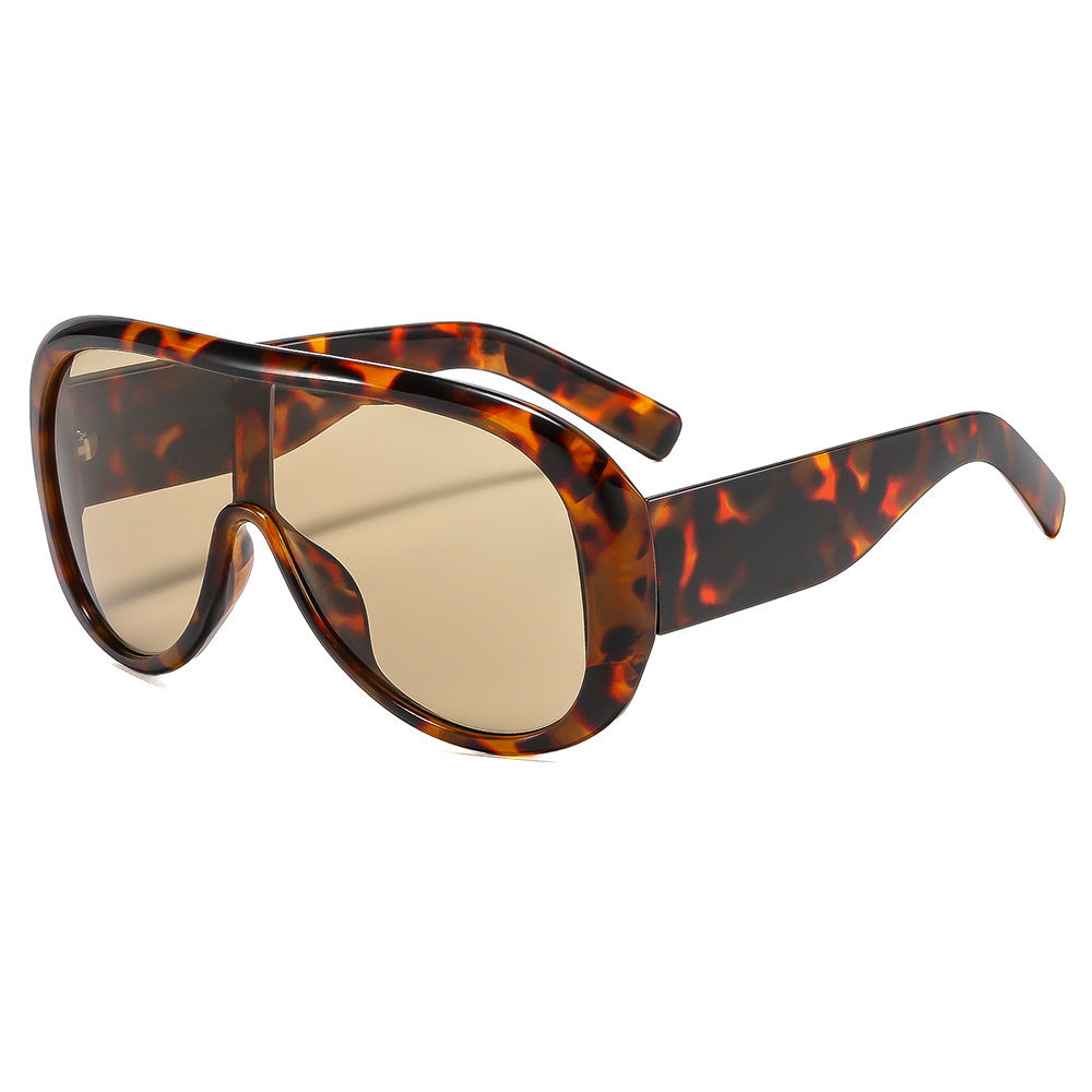 Oversized Shield Sunglasses With One Piece Lens - Leopard