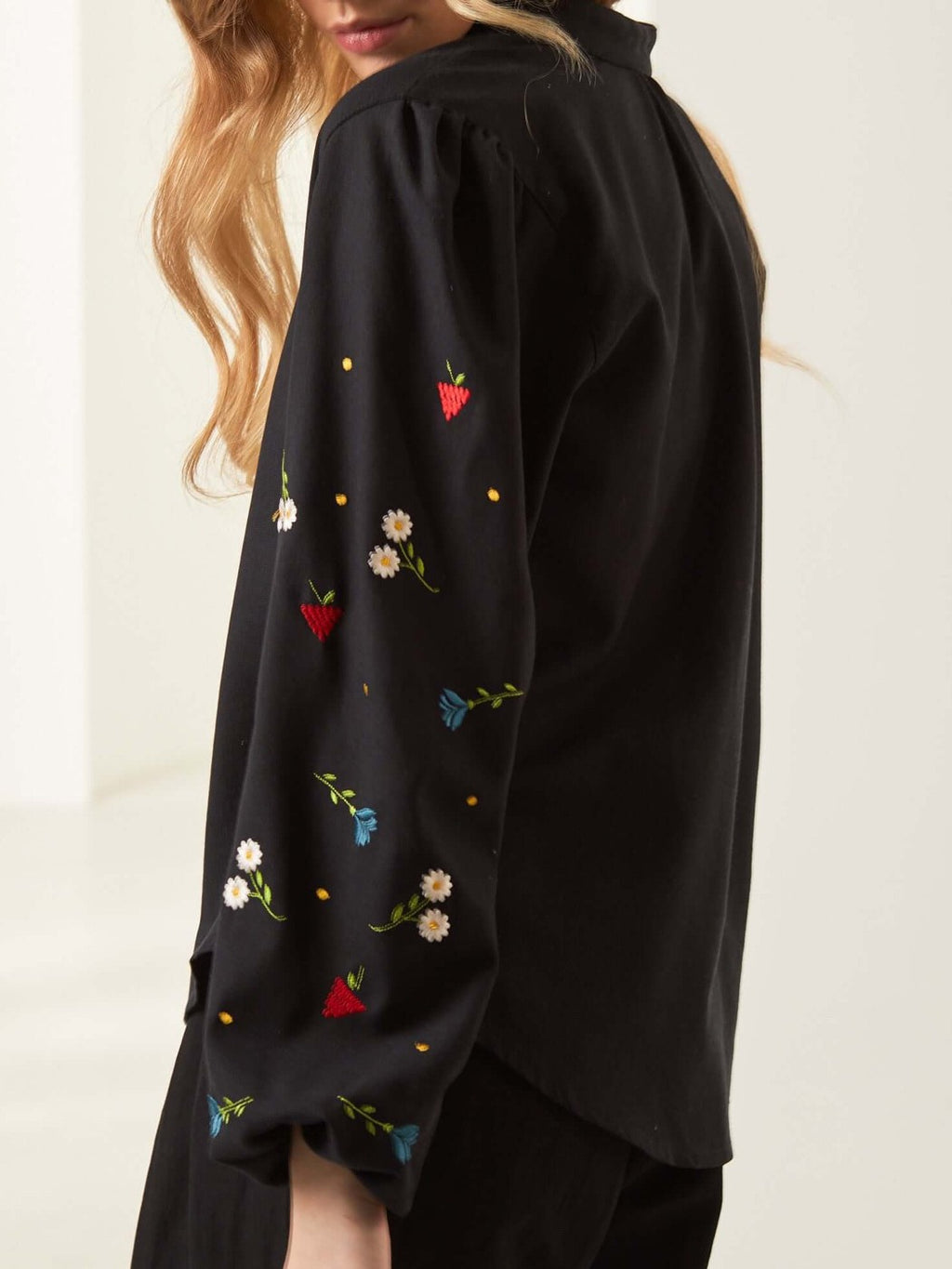Tie Neck Blouse With Scattered Flower Embroidery - Black - 4