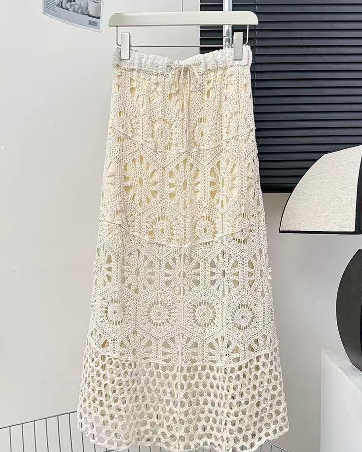 Crochet Lace Maxi Skirt With Scalloped Hem - Apricot