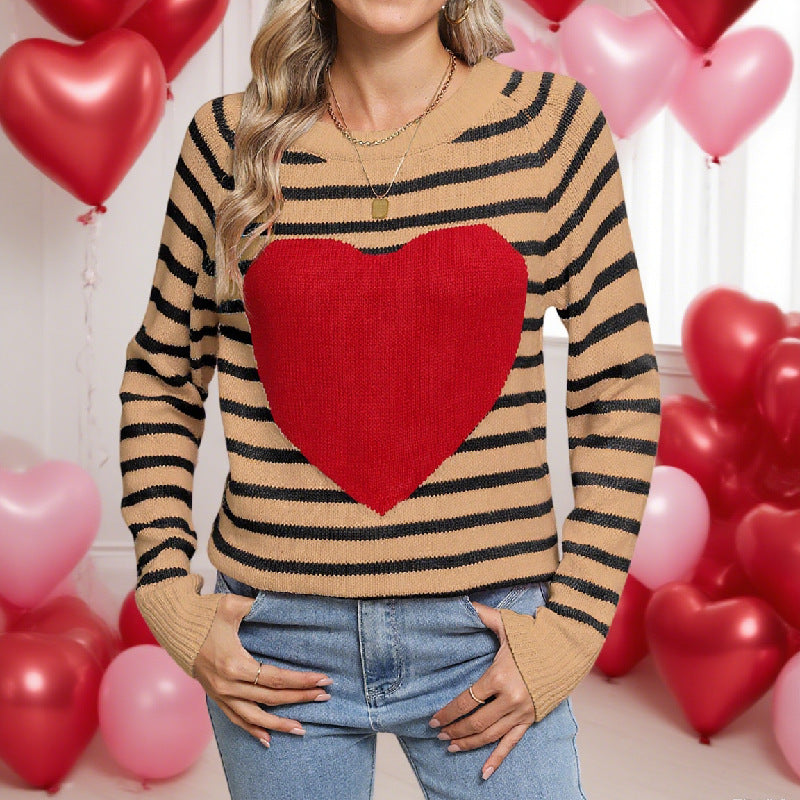 Striped Heart Motif Crew Neck Sweater - Khaki