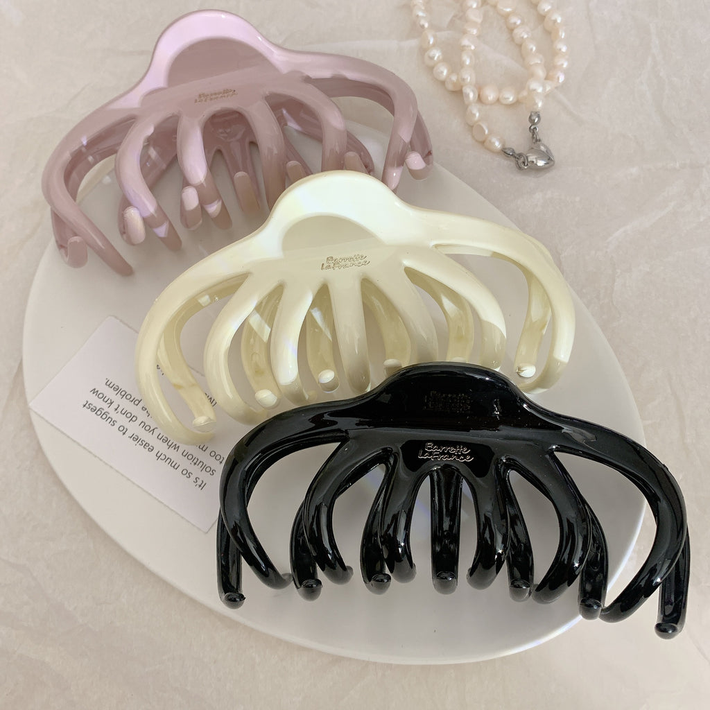 Oversized Glossy Jumbo Hair Claw Clip - view 4