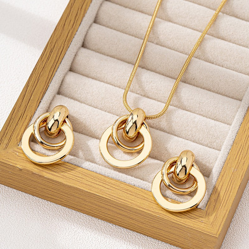 Gold Knot Circle Pendant Necklace And Earring Set