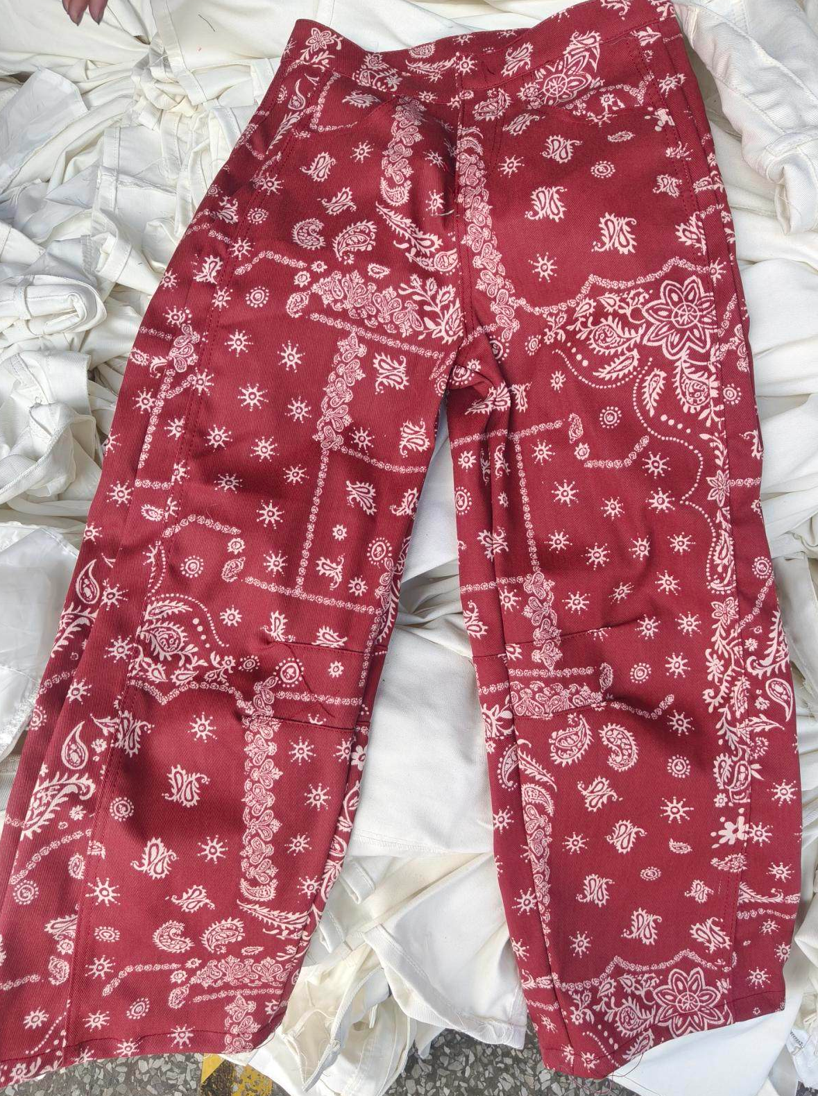 Printed Barrel Leg High Waist Jeans - Red