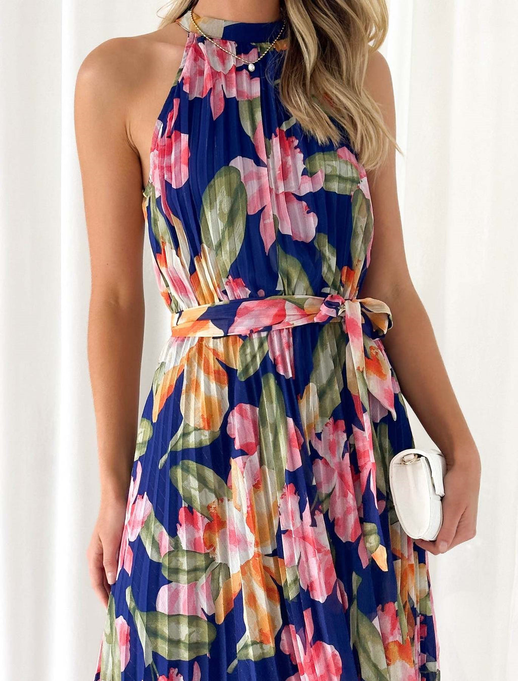 Floral Pleated Halter Neck Maxi Dress - Navyblue - 2