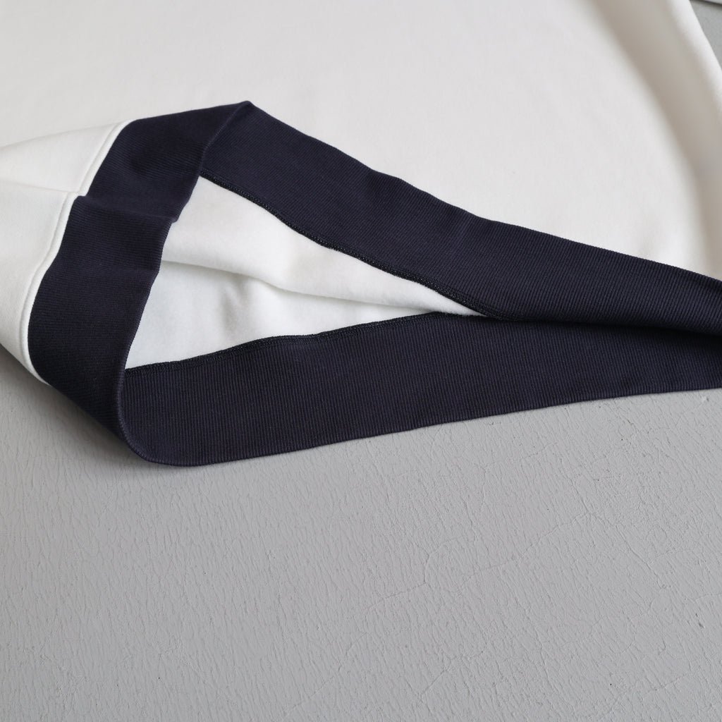 Contrast Trim Mock Neck Sweatshirt - White - 4