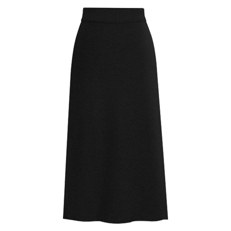 Ribbed Knit Midi Skirt With Back Slit - Black