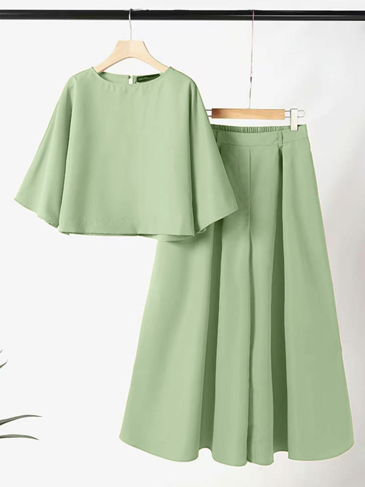 Bell Sleeve Boxy Top and Palazzo Pants Set - Green