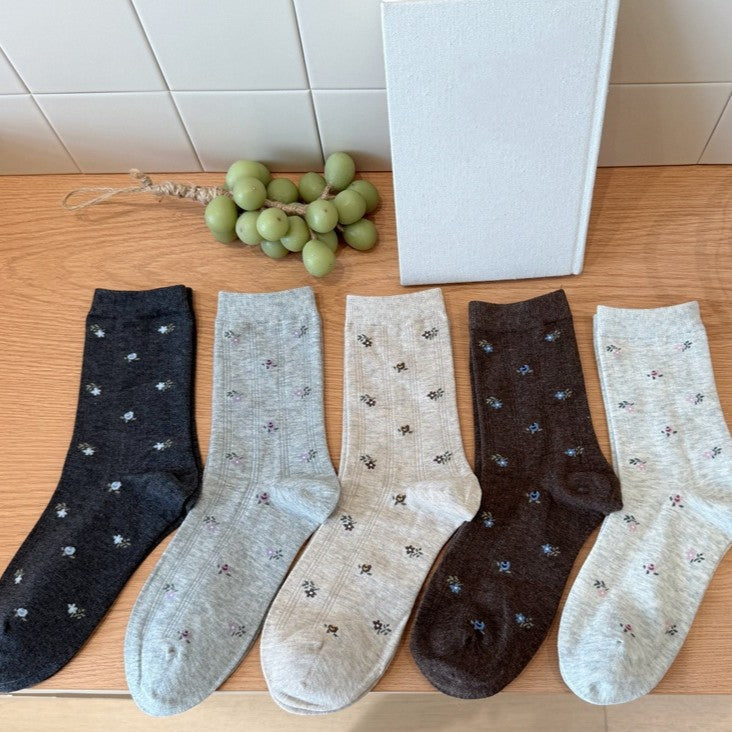 Ditsy Floral Ribbed Crew Socks - view 1