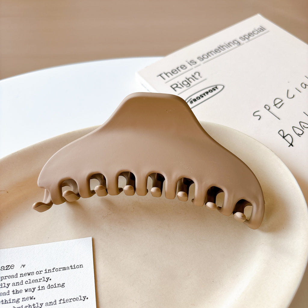 Matte Milk Tea Geometric Claw Clip - NO04