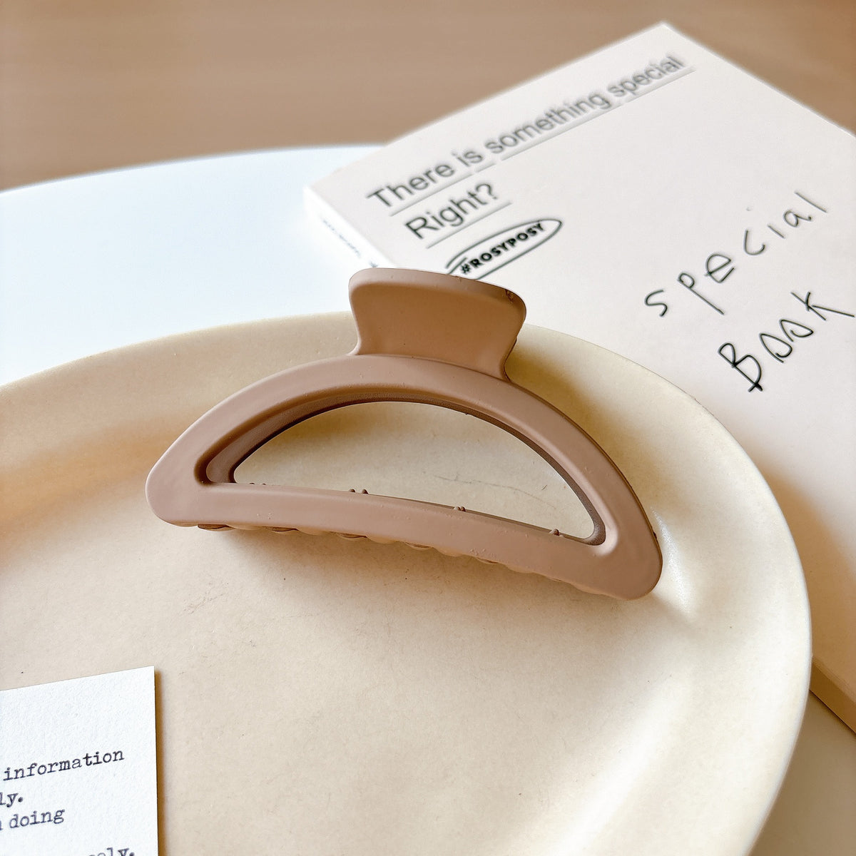 Matte Milk Tea Geometric Claw Clip - NO06