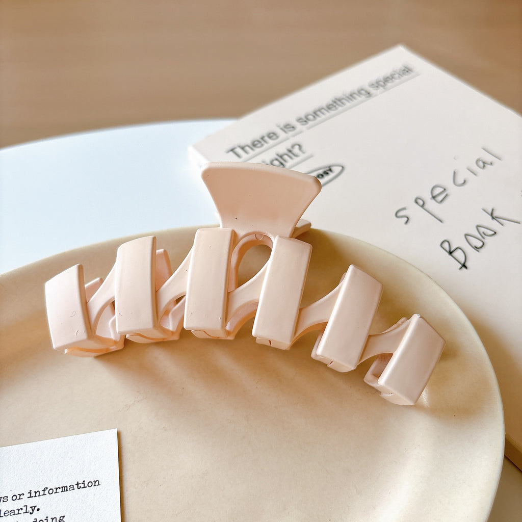 Matte Milk Tea Geometric Claw Clip - NO17