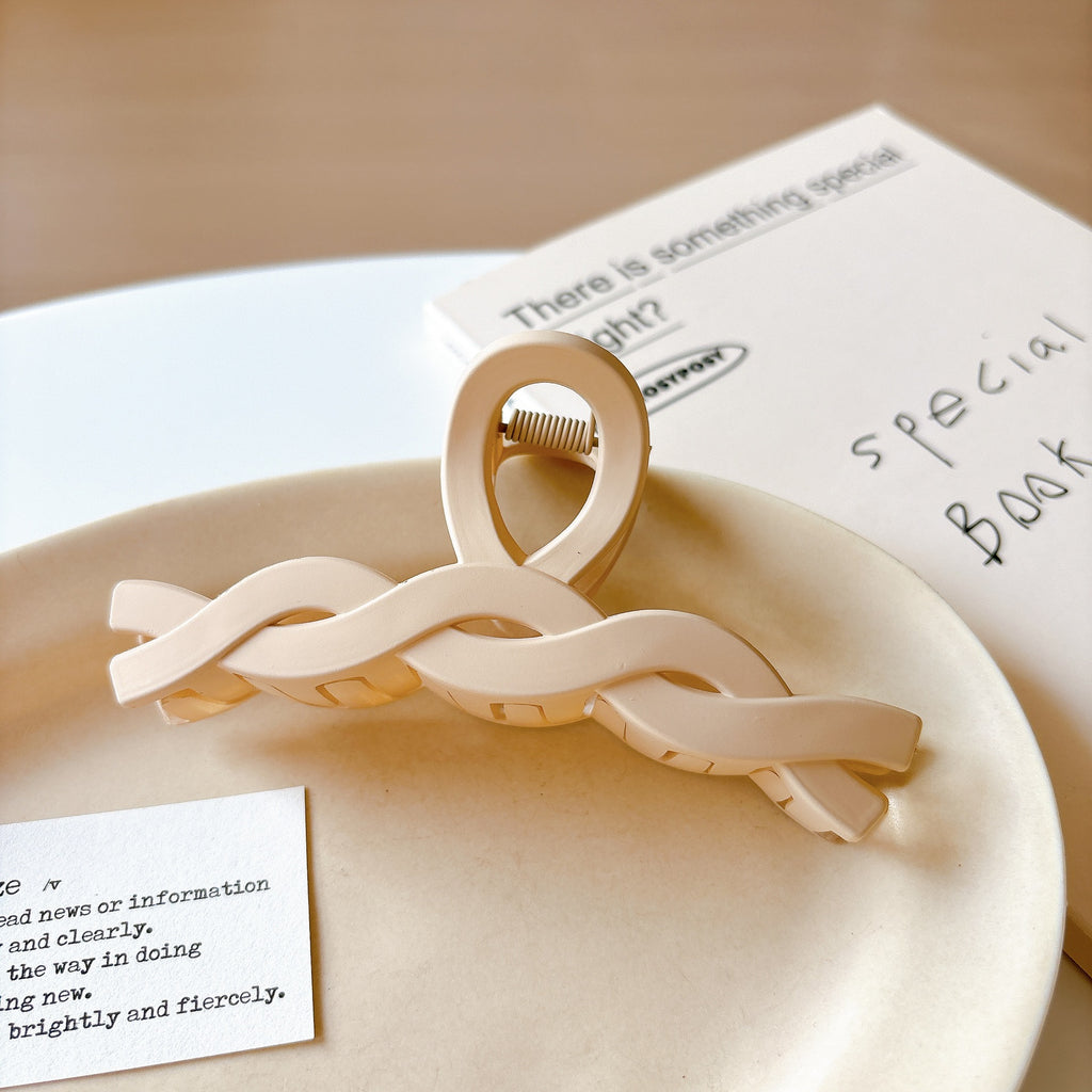Matte Milk Tea Geometric Claw Clip - NO19