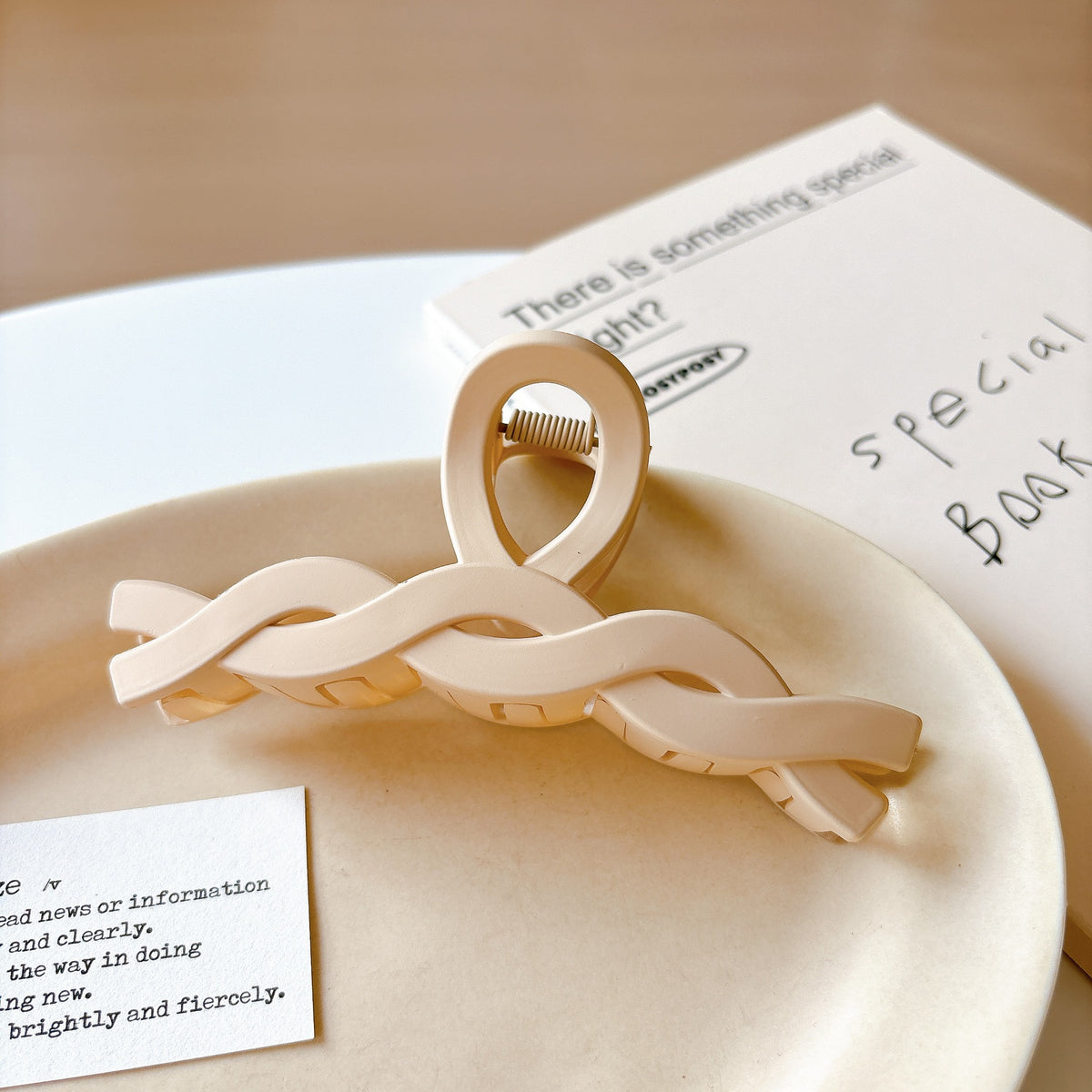 Matte Milk Tea Geometric Claw Clip - NO19