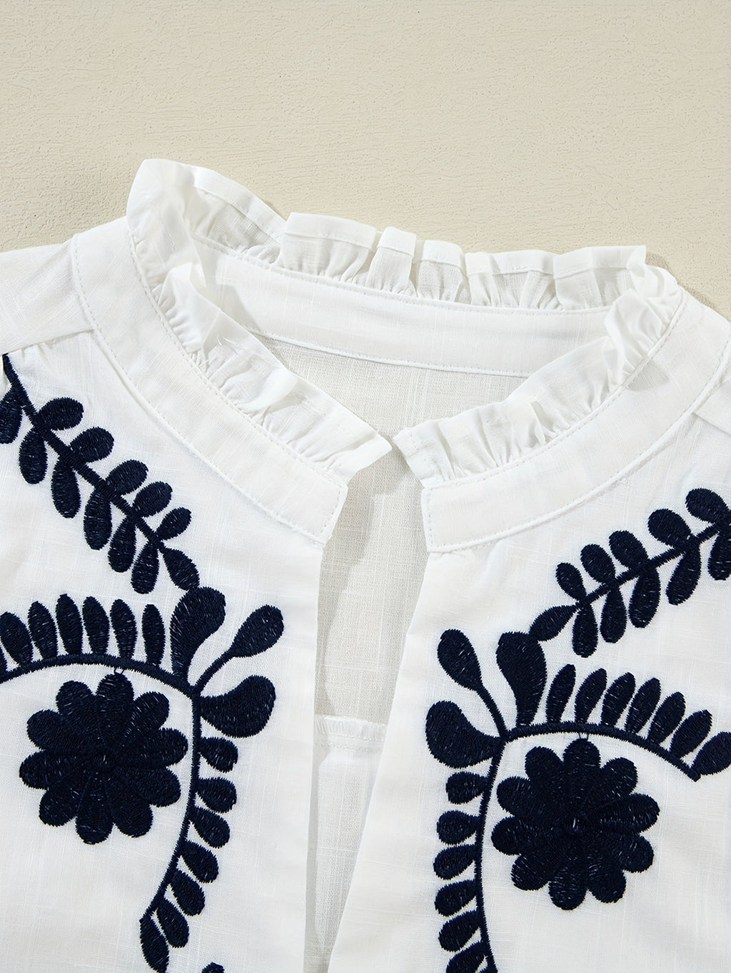 Embroidered Ruffle Collar Puff Sleeve Blouse - White - 4