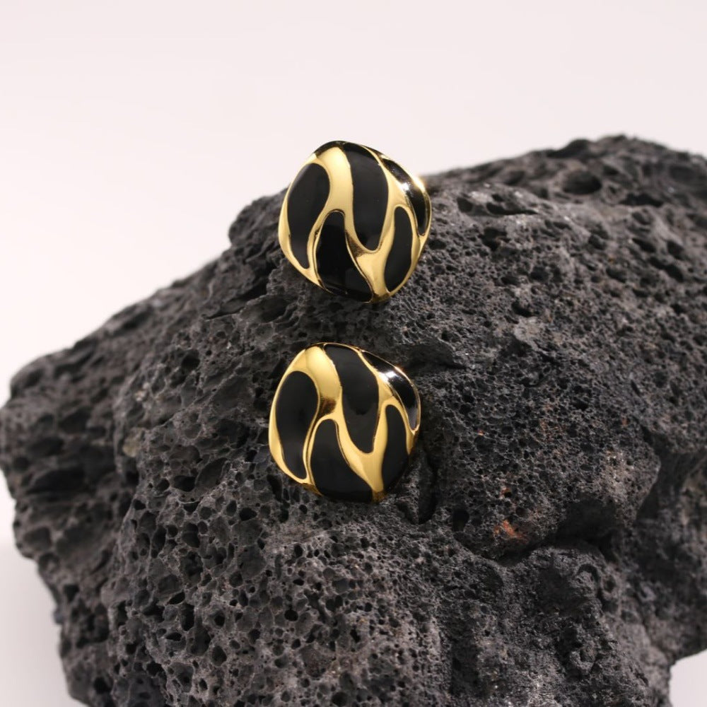 Wave Pattern Round Enamel Stud Earrings - BLACK