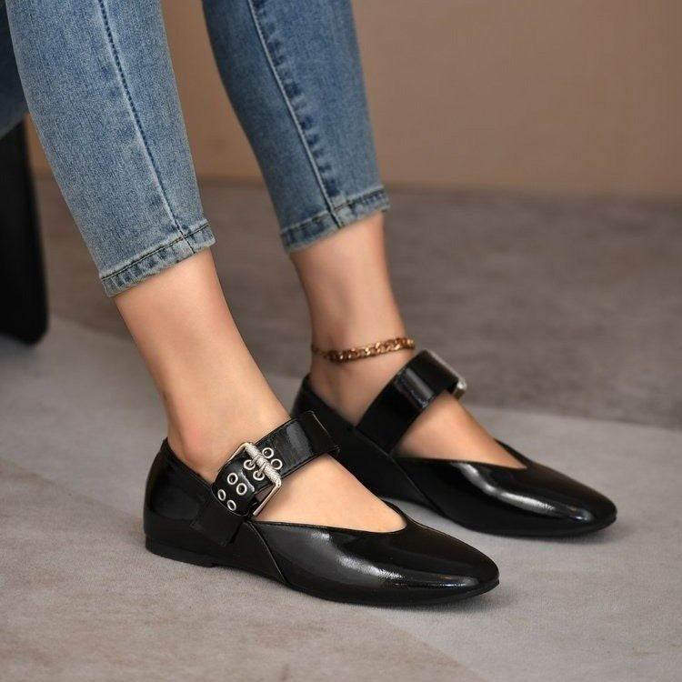 V Cut Grommet Buckle Strap Mary Jane Flats - Black