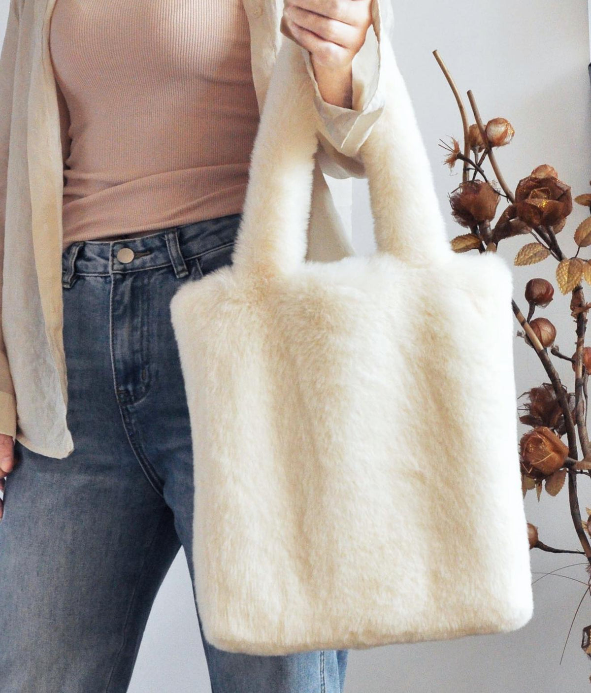 Fluffy Cat Face Faux Fur Tote Bag - Offwhite - 2