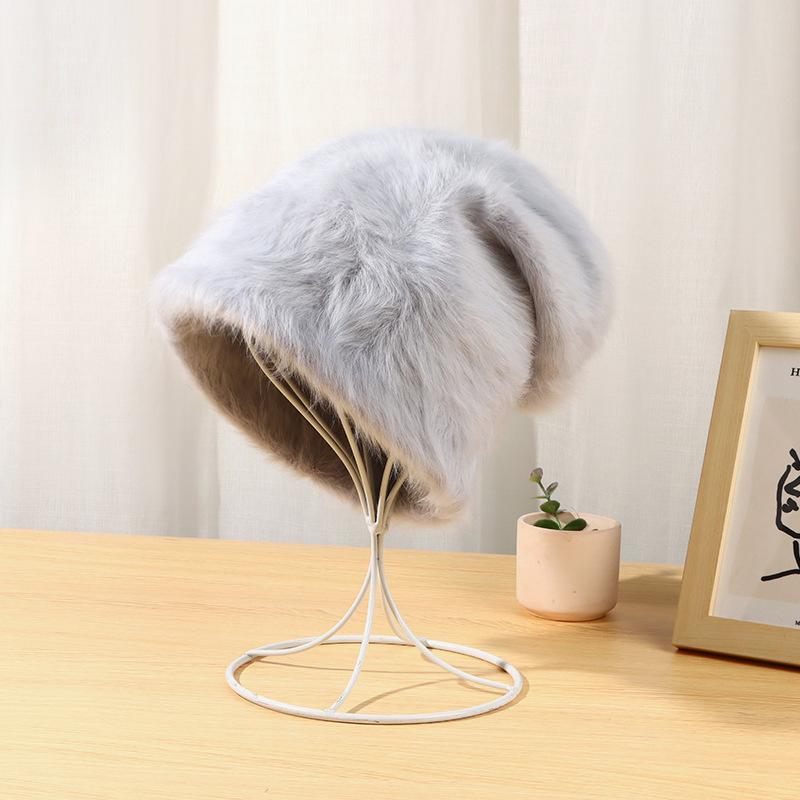 Fuzzy Slouchy Winter Beanie With Long Pile Texture - Grey