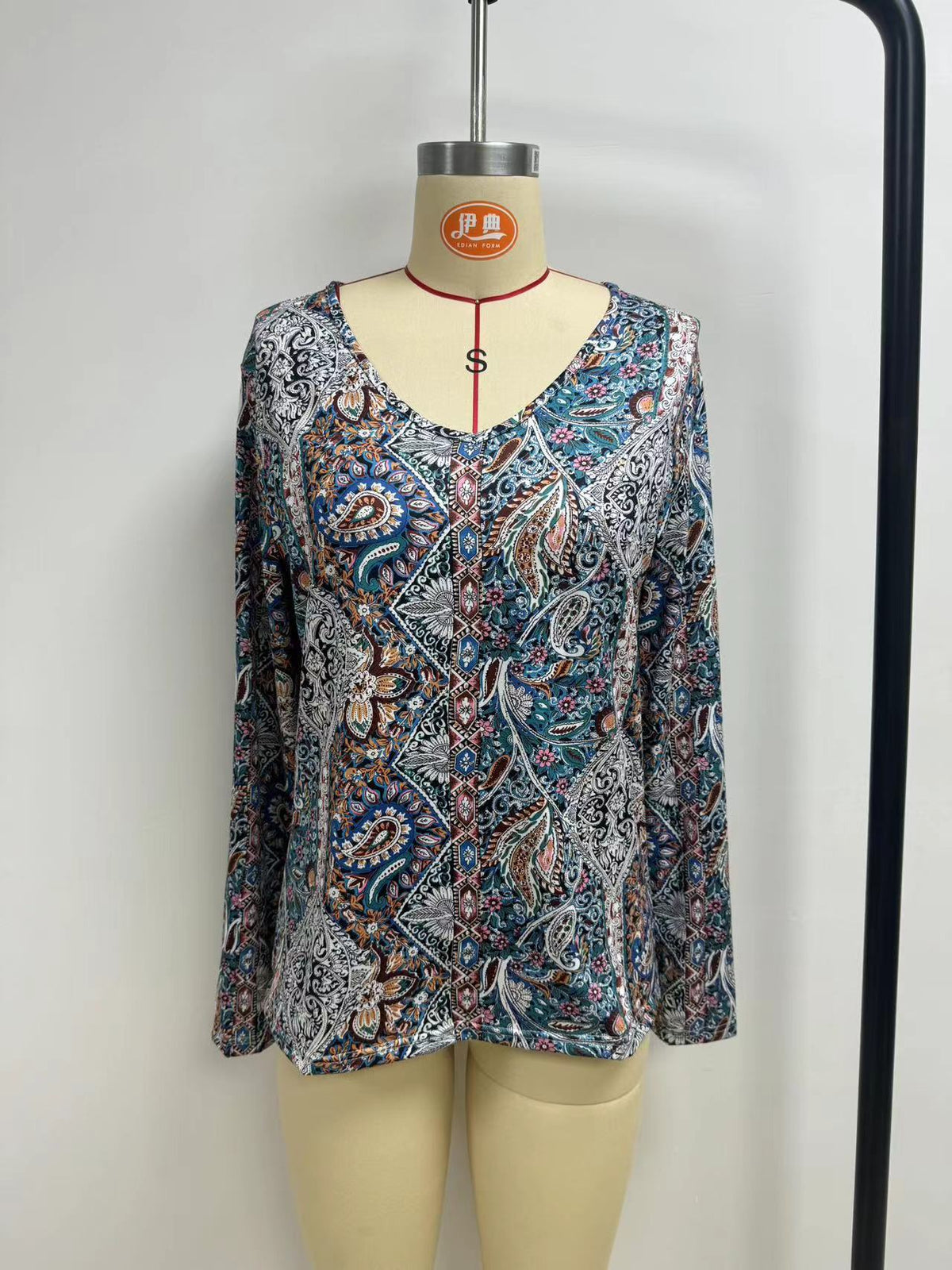Boho Paisley V Neck Long Sleeve Tee