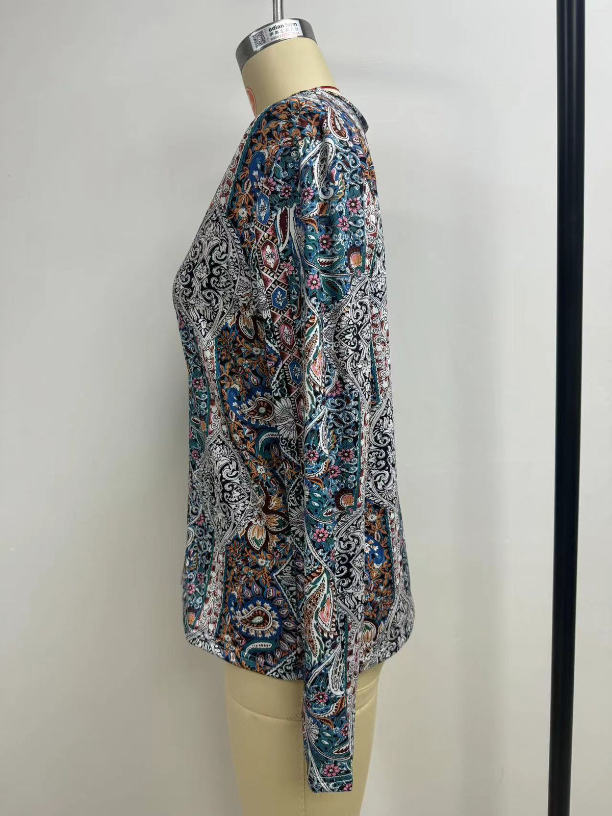 Boho Paisley V Neck Long Sleeve Tee - view 1