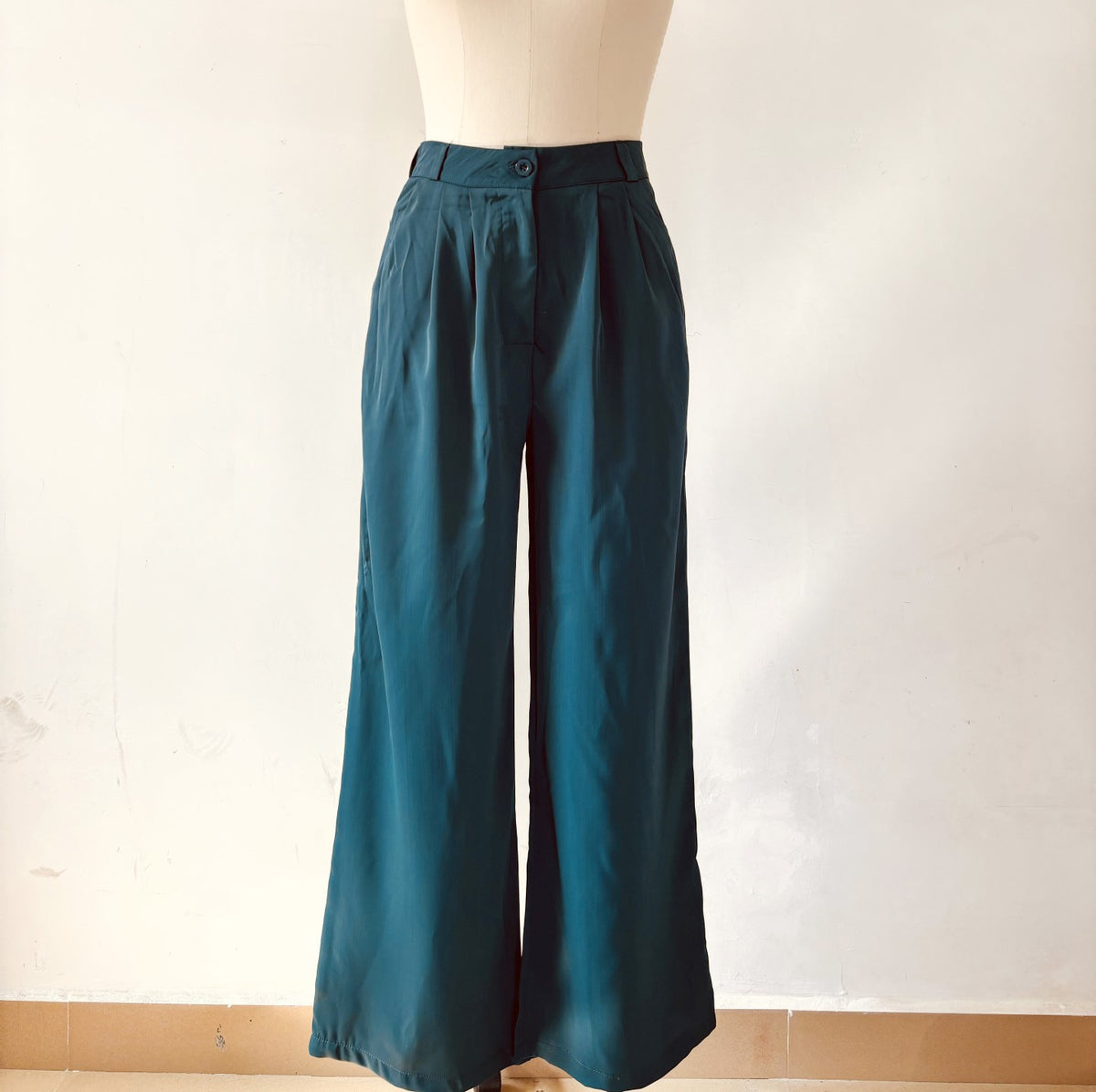 High Waisted Pleated Wide Leg Trousers - Darkgreen - 2