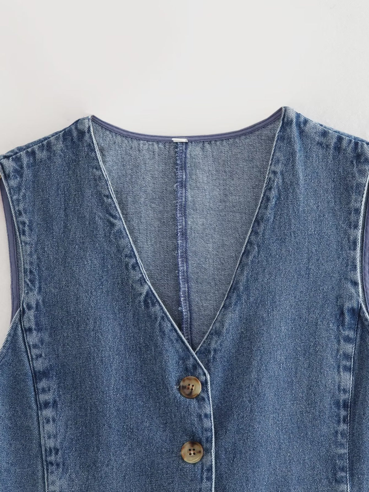 Cropped Denim Vest With Pointed Hem - Blue - 2