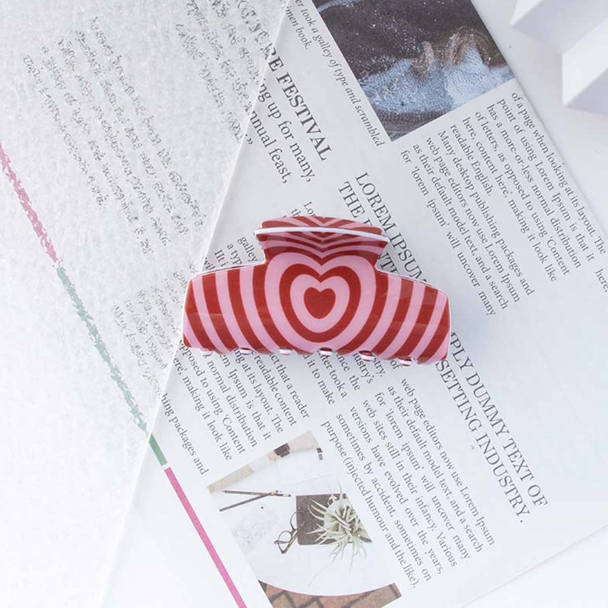 Heart Print Checkered Hair Claw Clip - NO01