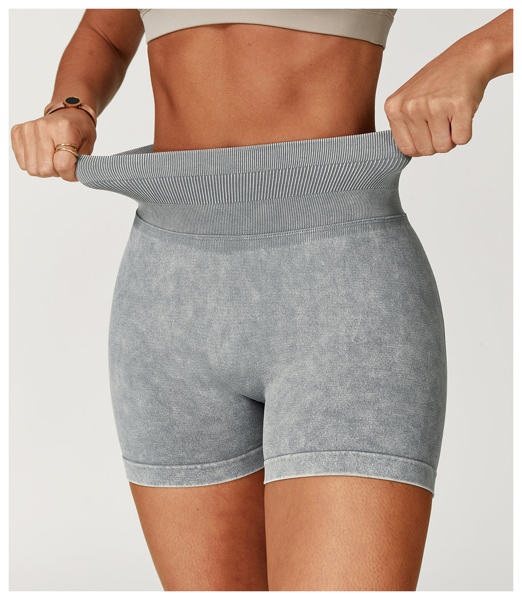 High-Waist Seamless Scrunch-Butt Washed Bike Shorts - Grey - 2