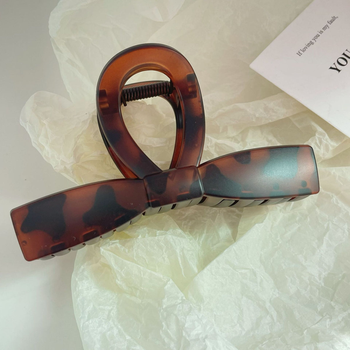 Sleek Ribbon Bow Jaw Hair Clip - MAmber5in