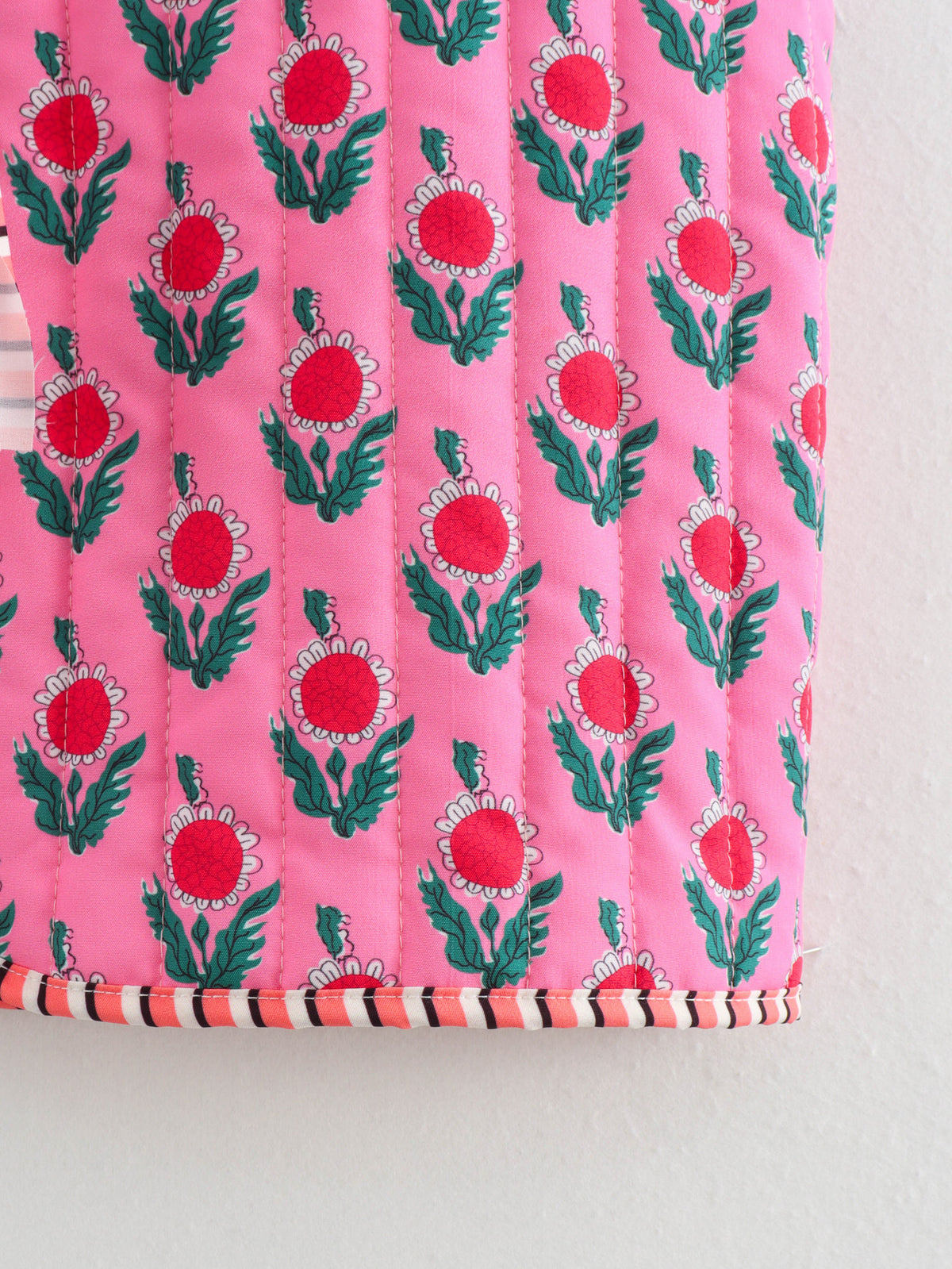Floral Block Print Quilted Vest - Fuchsia - 12