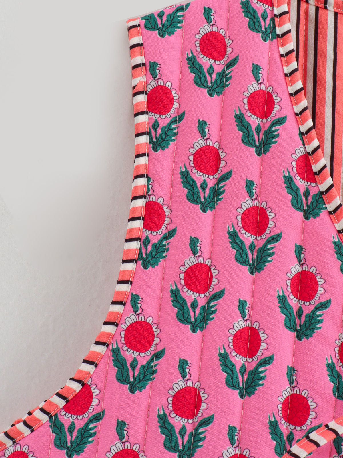 Floral Block Print Quilted Vest - Fuchsia - 9