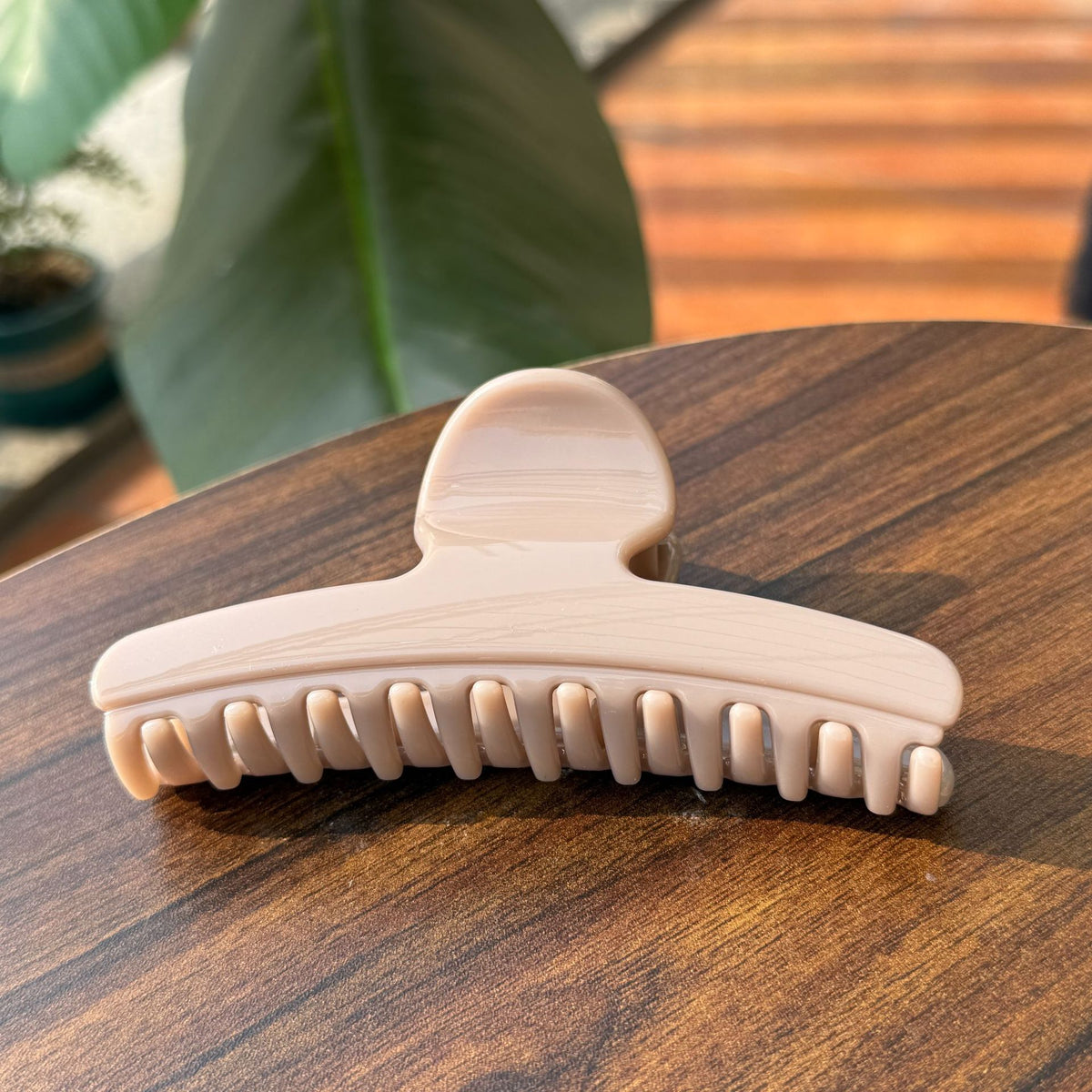 Large Rounded Rectangle Hair Claw - Color_8