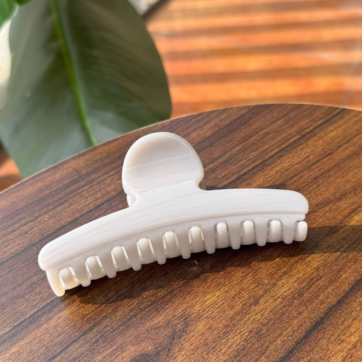 Large Rounded Rectangle Hair Claw - Color_9