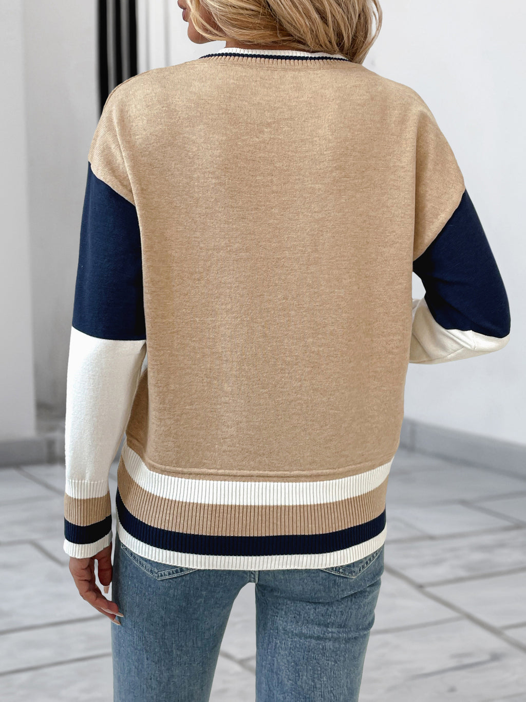 Color Block Patchwork Round Neck Knit Top - Blue - 2