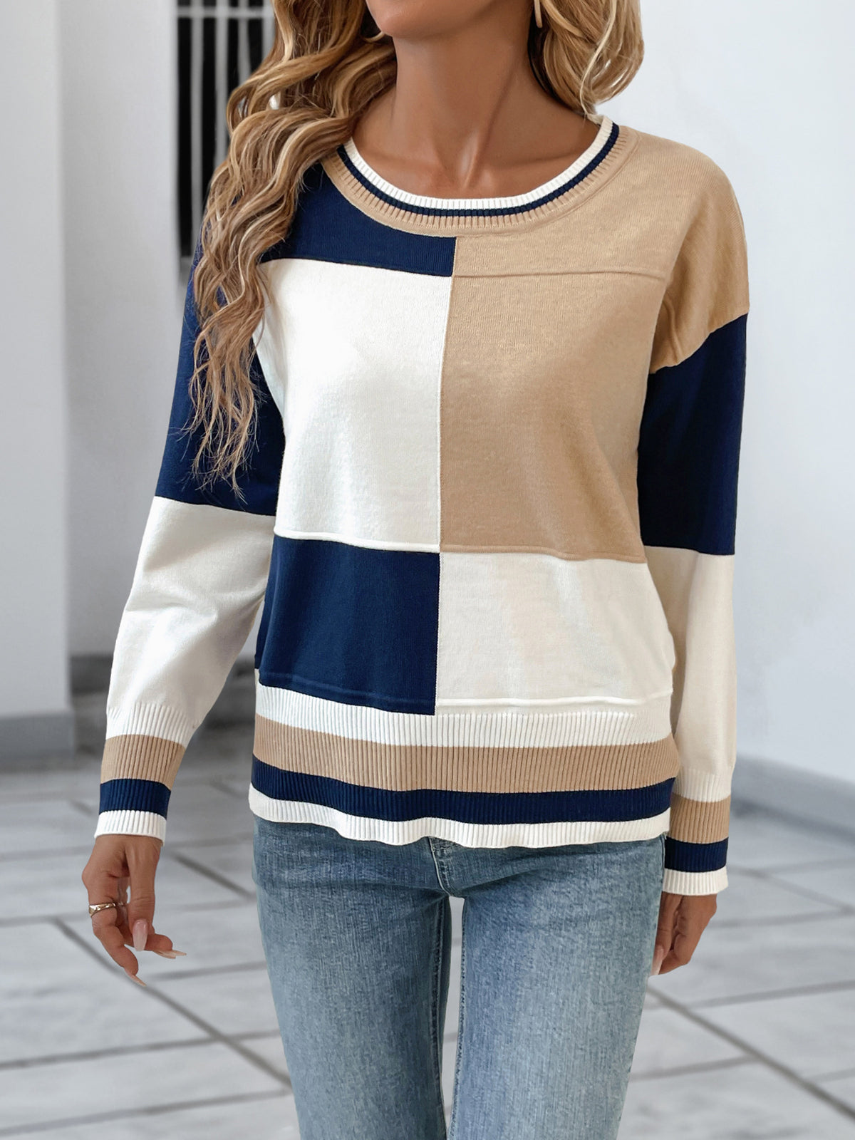 Color Block Patchwork Round Neck Knit Top