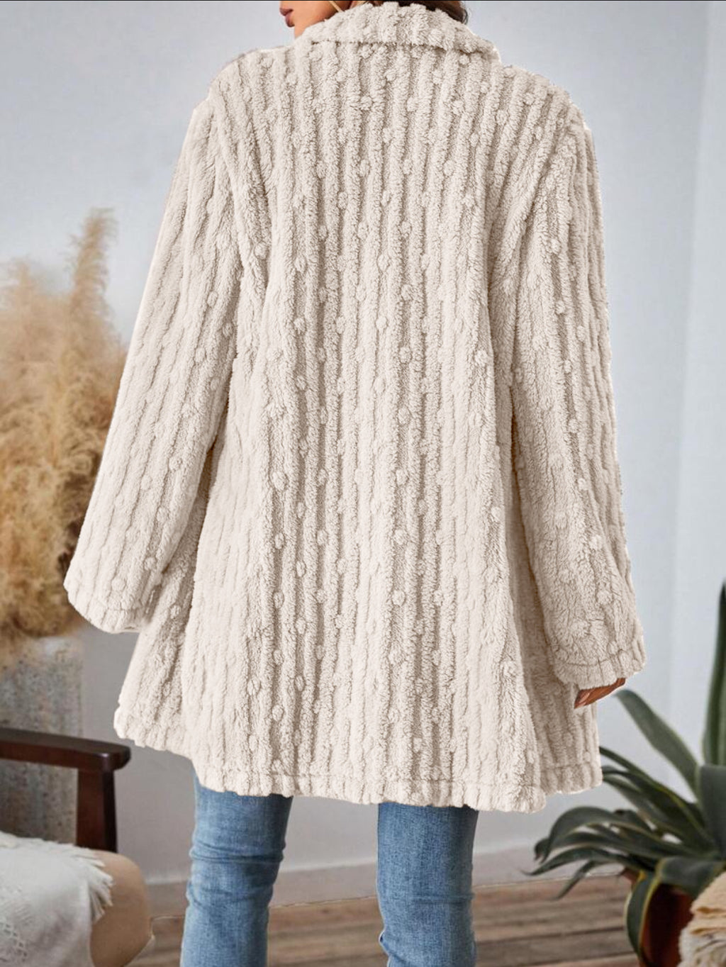 Textured Plush Double Breasted Coat - White - 2